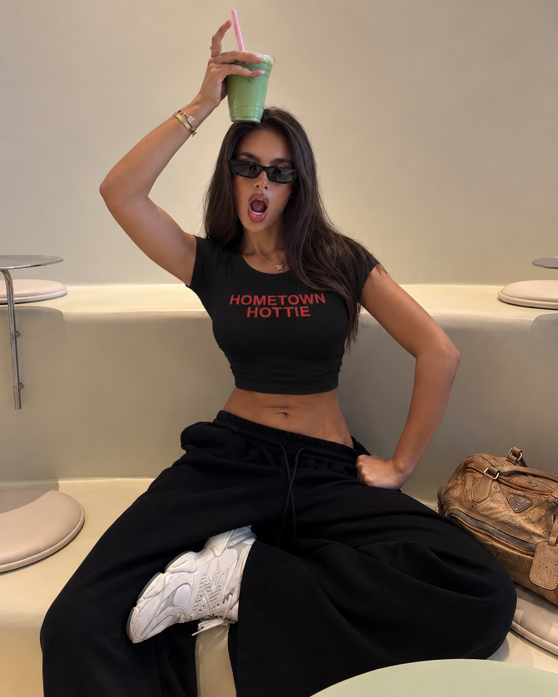 Hometown Hottie IT Girl
